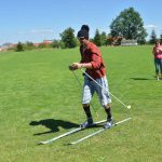 Sedličtí vědí, jak pobavit. V létě uspořádali závod v zimním sportu