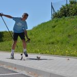 Sedličtí vědí, jak pobavit. V létě uspořádali závod v zimním sportu