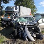 Čelní střet dodávky a osobního auta na hlavním tahu Prachaticka