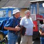 Do Chyšek se sjely motocykly, auta i traktory pro pamětníky