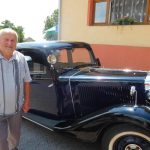 Do Chyšek se sjely motocykly, auta i traktory pro pamětníky