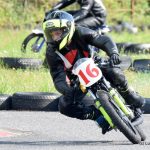 Závody malých motorek zpestřily prázdninový víkend