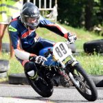 Závody malých motorek zpestřily prázdninový víkend