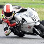 Závody malých motorek zpestřily prázdninový víkend