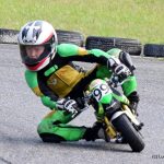 Závody malých motorek zpestřily prázdninový víkend