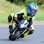 Závody malých motorek zpestřily prázdninový víkend