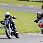 Závody malých motorek zpestřily prázdninový víkend