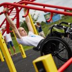 Hluboká nad Vltavou po workoutovém hřišti pro vozíčkáře připravuje turistickou stezku