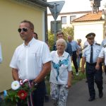 Slavnostní znovuodhalení pomníku vojenským letcům podpořila čtyřčlenná letka