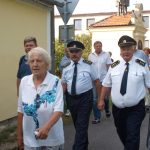 Slavnostní znovuodhalení pomníku vojenským letcům podpořila čtyřčlenná letka