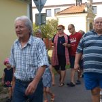 Slavnostní znovuodhalení pomníku vojenským letcům podpořila čtyřčlenná letka