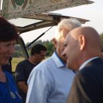 Slavnostní znovuodhalení pomníku vojenským letcům podpořila čtyřčlenná letka