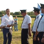 Slavnostní znovuodhalení pomníku vojenským letcům podpořila čtyřčlenná letka