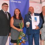 Hejtmanka Stráská pogratulovala starostce Svatého Jana nad Malší k zisku Zlaté stuhy za prvenství v soutěži Jihočeská vesnice roku 2018