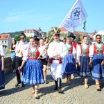 Písek tančí a zpívá v rytmu folklórních tradic