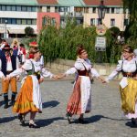Písek tančí a zpívá v rytmu folklórních tradic