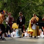 Písek tančí a zpívá v rytmu folklórních tradic