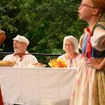 Písek tančí a zpívá v rytmu folklórních tradic