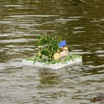 Fantazii se meze nekladou. Po Otavě pluly podivné koráby
