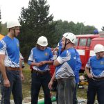 Navzdory dešti se při požárním útoku i tančilo