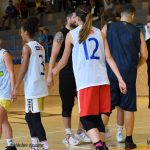 Basketbalu na náměstí nepřálo deštivé počasí