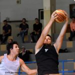 Basketbalu na náměstí nepřálo deštivé počasí