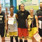 Basketbalu na náměstí nepřálo deštivé počasí