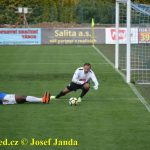 Sestupové vody pomalu zatékají do táborské fotbalové lodě