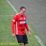 Sestupové vody pomalu zatékají do táborské fotbalové lodě