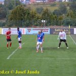 Sestupové vody pomalu zatékají do táborské fotbalové lodě