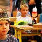 Hejtmanka zahájila nový školní rok v indiánské třídě v Chyškách. Právě tady kdysi učila