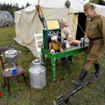 Setkání s armádou si v Chýnově nenechaly ujít stovky lidí