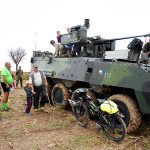 Setkání s armádou si v Chýnově nenechaly ujít stovky lidí