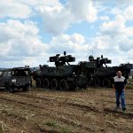 Setkání s armádou si v Chýnově nenechaly ujít stovky lidí