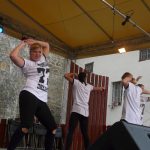 Lidé přišli strakonické knihovně popřát navzdory dešti