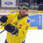 VIDEO: Z jasného zápasu nakonec bylo drama. Motor se protrápil k vítězství