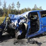 Policie upřesňuje. Po srážce s kamionem zemřela u Hodušína devatenáctiletá řidička. Zranění při další srážce utrpěly ženy spěchající na pomoc