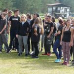 Těžkooděnci zavítali za studenty na zátěžový kurs