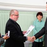 Hejtmanka udělila třináct plaket za péči Jihočechů o válečné hroby
