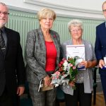 Hejtmanka udělila třináct plaket za péči Jihočechů o válečné hroby