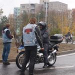 Stovka motorkářů zakopala pincka společně s Motobobry