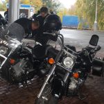 Stovka motorkářů zakopala pincka společně s Motobobry