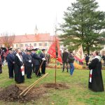 Oslavy republiky v Mirovicích zpestřilo historické auto hasičů