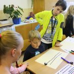 Na Zlatou stezku se přišli podívat předškoláci na podzimní stezku