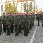 Na slavnostním nástupu vojenské posádky Tábor uctili padlé vojáky a válečné veterány