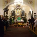 Svatohuberstkou mši v Oslově sledoval zaplněný kostel