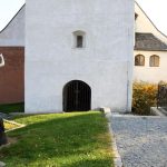 Prachatický hřbitov opět střeží obnovený anděl