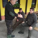 Na divočáky u Heřmani vyrazilo na padesát myslivců i z ciziny
