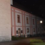 Večer otevřených dveří v milevském klášteře nabídl i ochutnávku mešního vína v sakristii baziliky