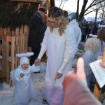 V Křenovicích zahájili advent živým betlémem. Účinkoval i sedmitýdenní Ježíšek